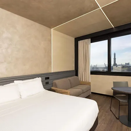 Novotel Hotel 4*