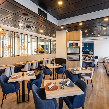 Novotel Hotel