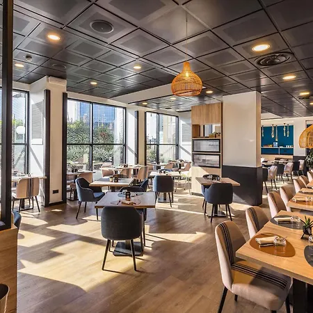 Novotel Hotel