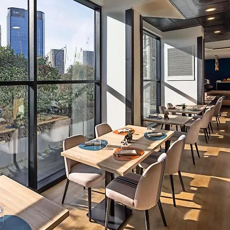 Novotel Genova