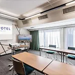 酒店 诺富特热那亚欧维斯特酒店 4*