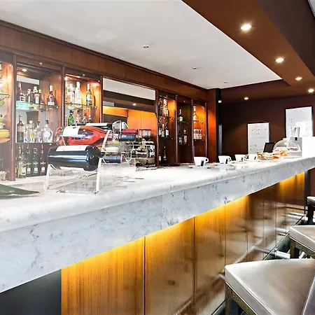 Novotel 4*