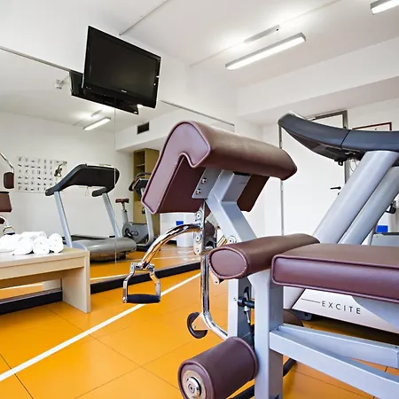 酒店 诺富特热那亚欧维斯特酒店 4*