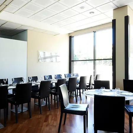 Novotel 4*
