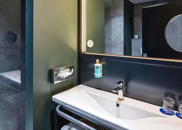 Novotel Hotel 4*