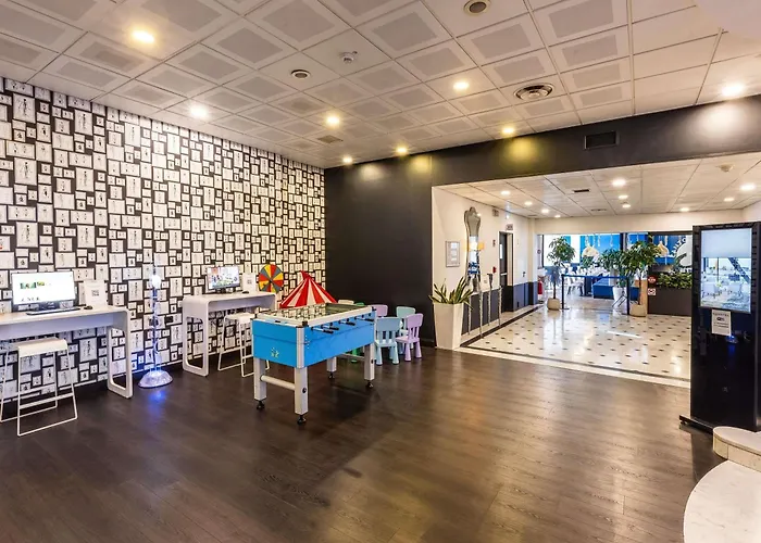 Novotel 4*